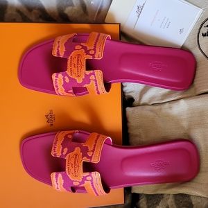 Hermes Brides De Gala Print Orange Sandal Canvas Upper and Leather insole & out…